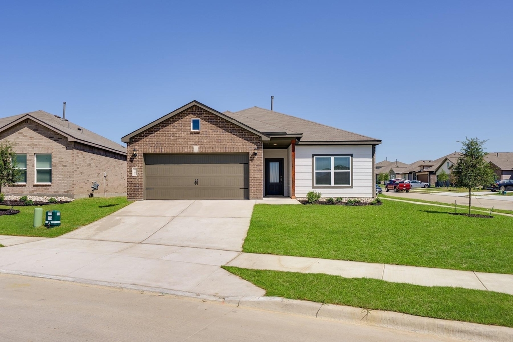 11136 Santana Drive - Photo 0