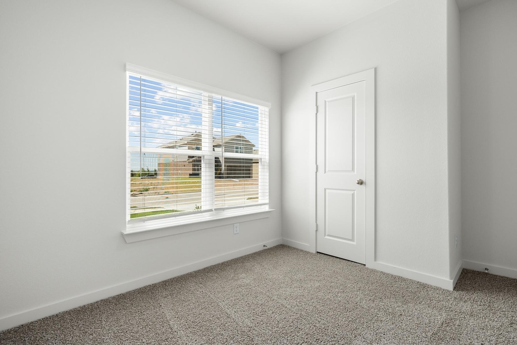 11136 Santana Drive - Photo 5