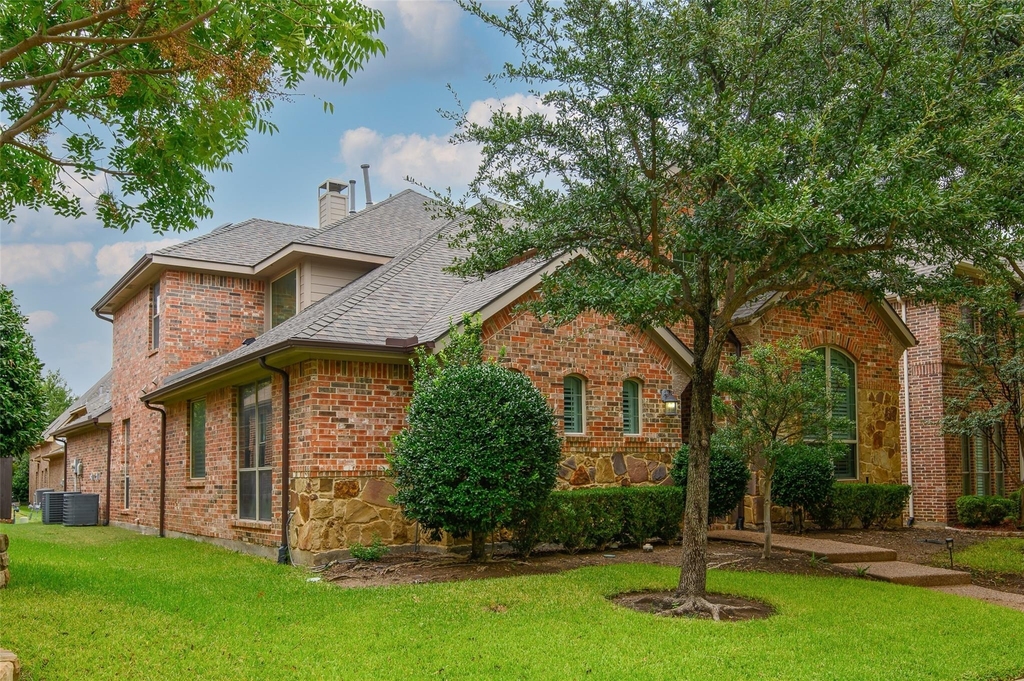 926 Sloan Drive - Photo 35
