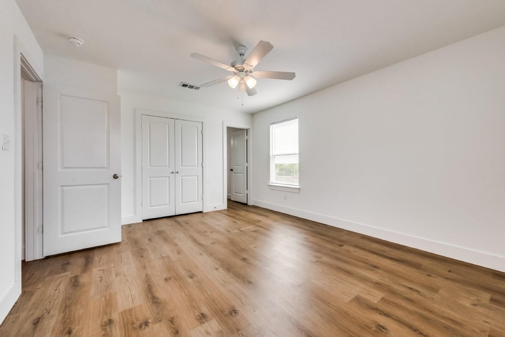 108 James Court - Photo 16