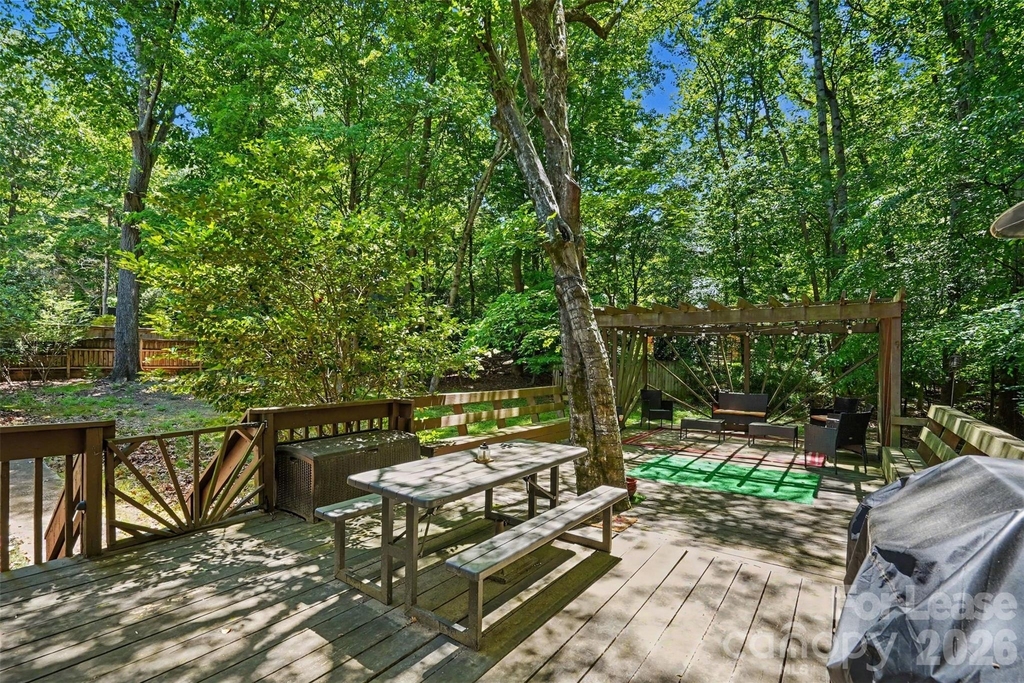 5812 Camelot Road - Photo 31