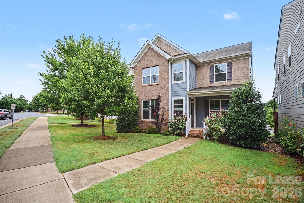 113 Stowe Road - Photo 4