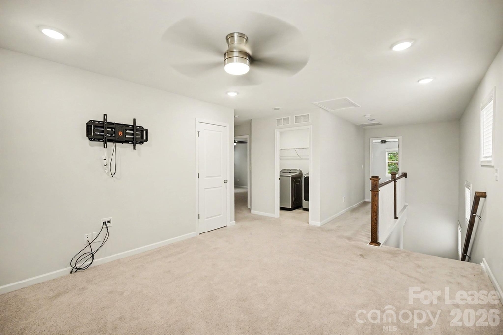 113 Stowe Road - Photo 24