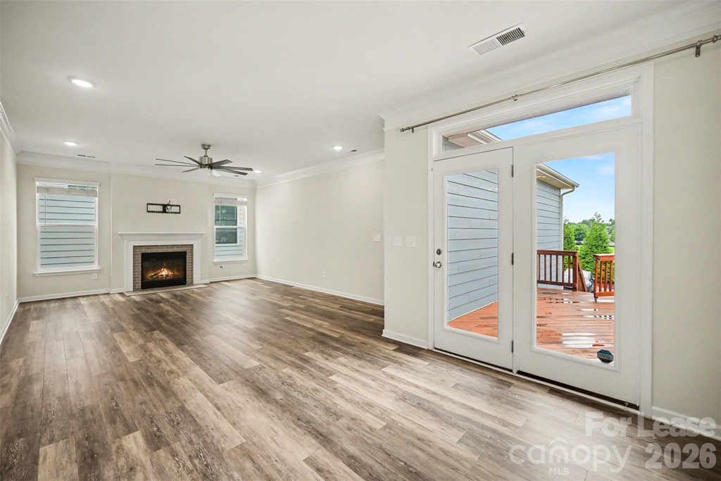 113 Stowe Road - Photo 9