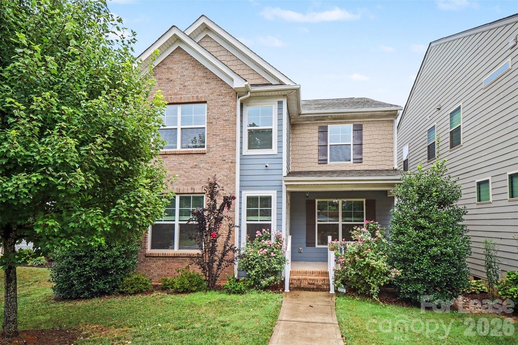 113 Stowe Road - Photo 2