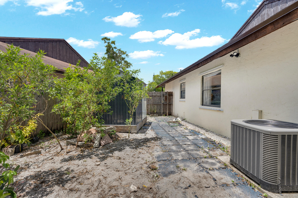 3768 Mil Lake Court - Photo 23