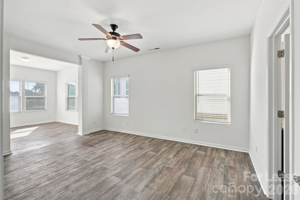 219 Canada Drive - Photo 11