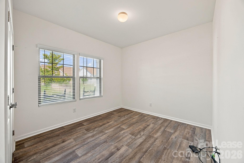 219 Canada Drive - Photo 22