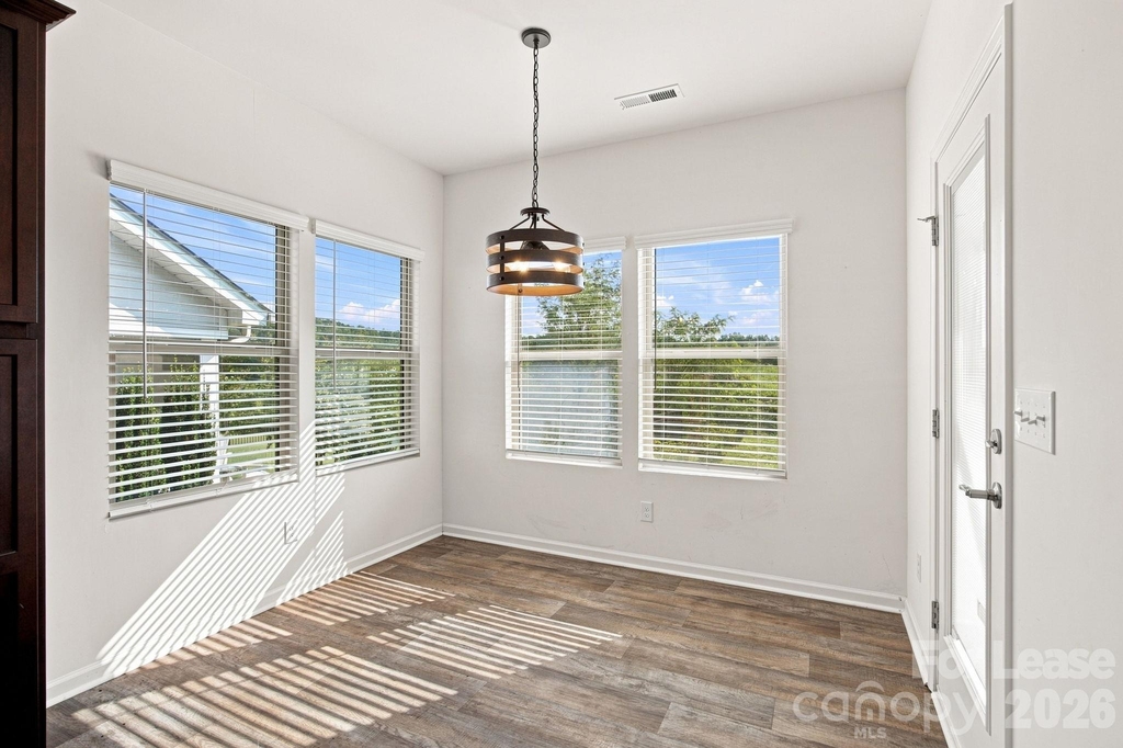219 Canada Drive - Photo 8