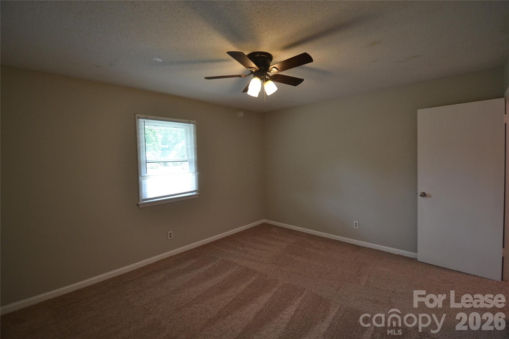 102 Sunset Drive - Photo 13