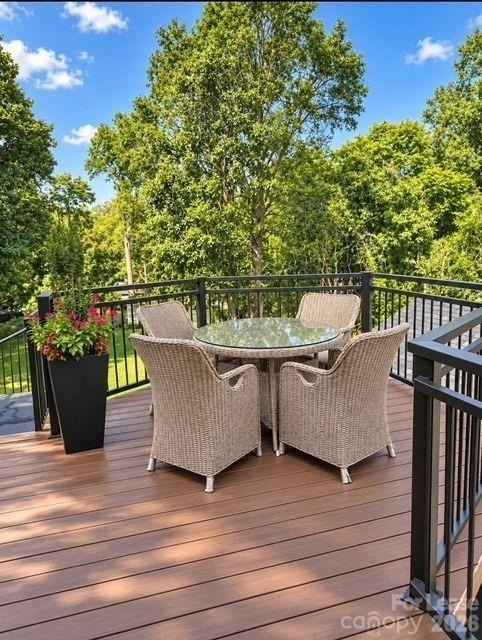 110 Rice Street - Photo 3