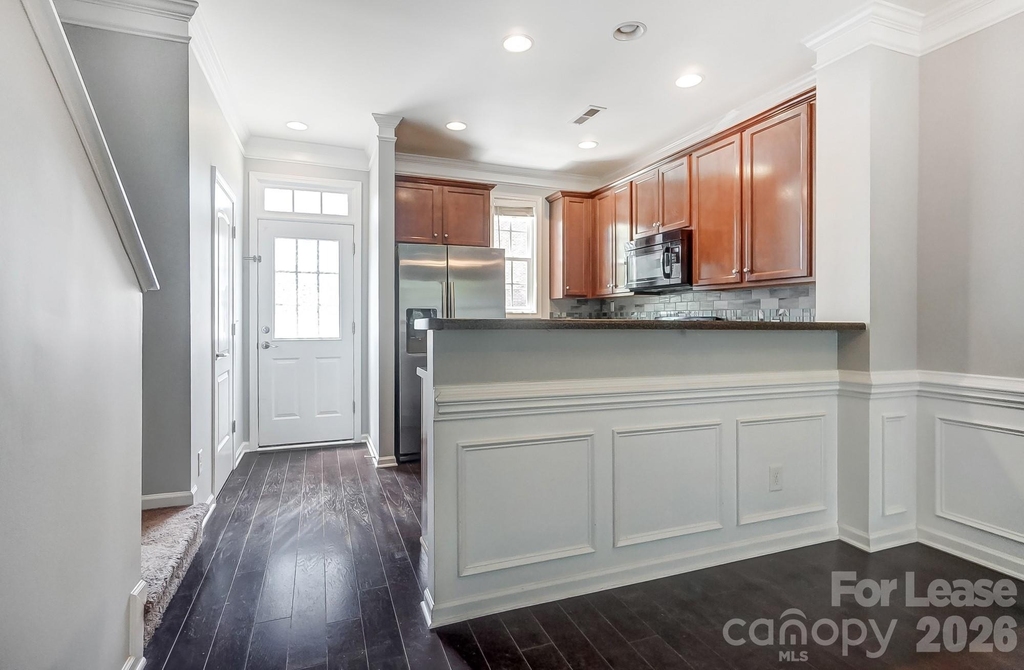 9519 Longstone Lane - Photo 7