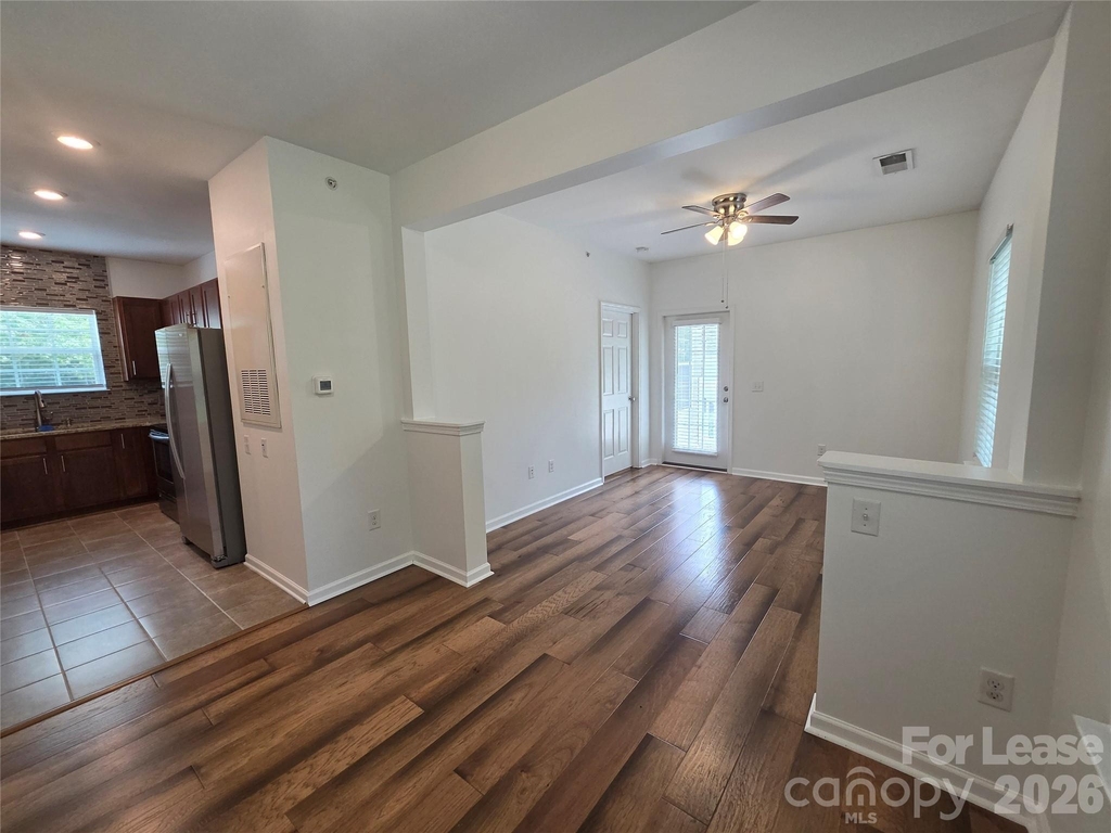 21510 Aftonshire Drive - Photo 7