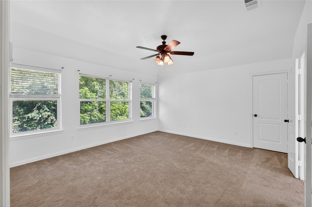 509 Heath Lane - Photo 7