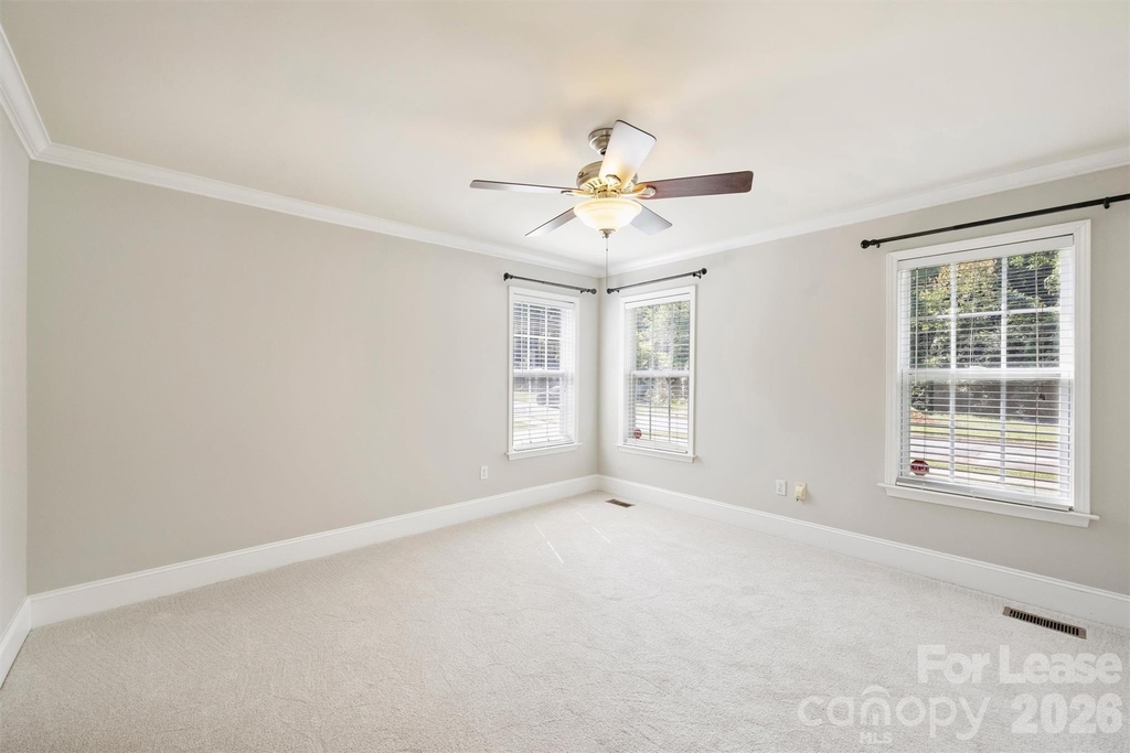 1323 Carolyn Drive - Photo 7