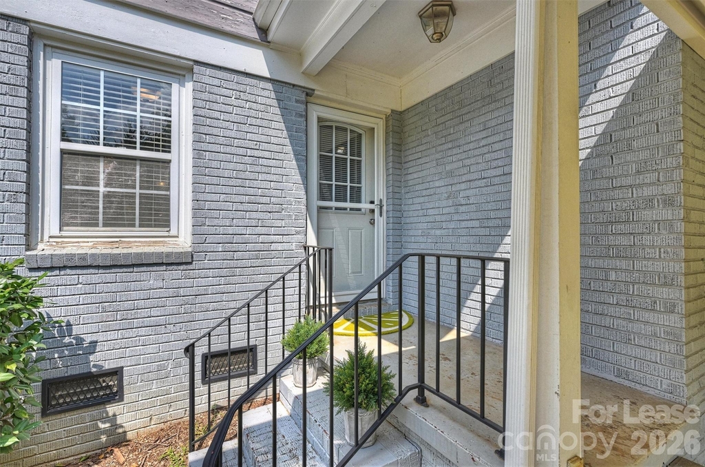 1323 Carolyn Drive - Photo 14