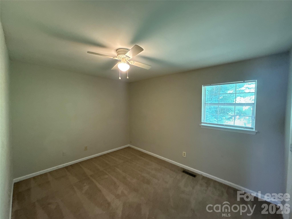 409 Hawley Avenue - Photo 9