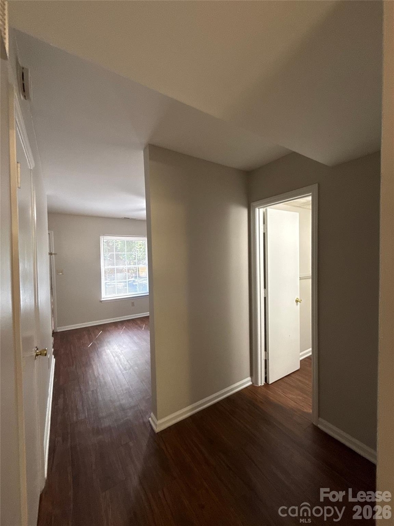 409 Hawley Avenue - Photo 5