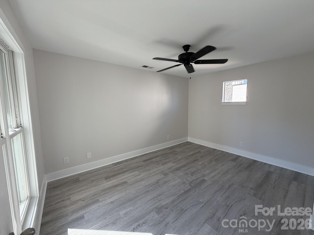 18729 Vineyard Point Lane - Photo 6