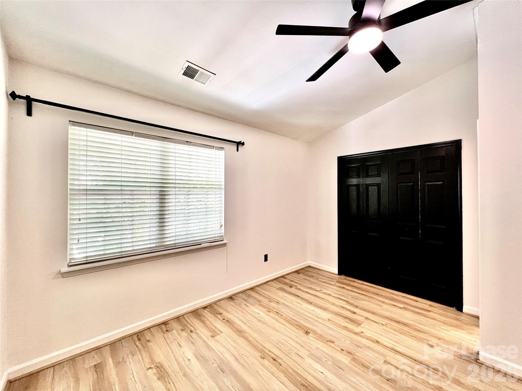 10132 Reindeer Way Lane - Photo 16