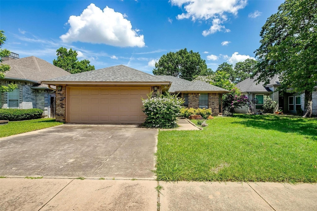 5909 Kesler Drive - Photo 1