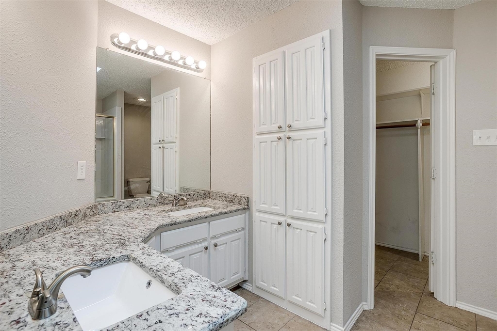 5909 Kesler Drive - Photo 16