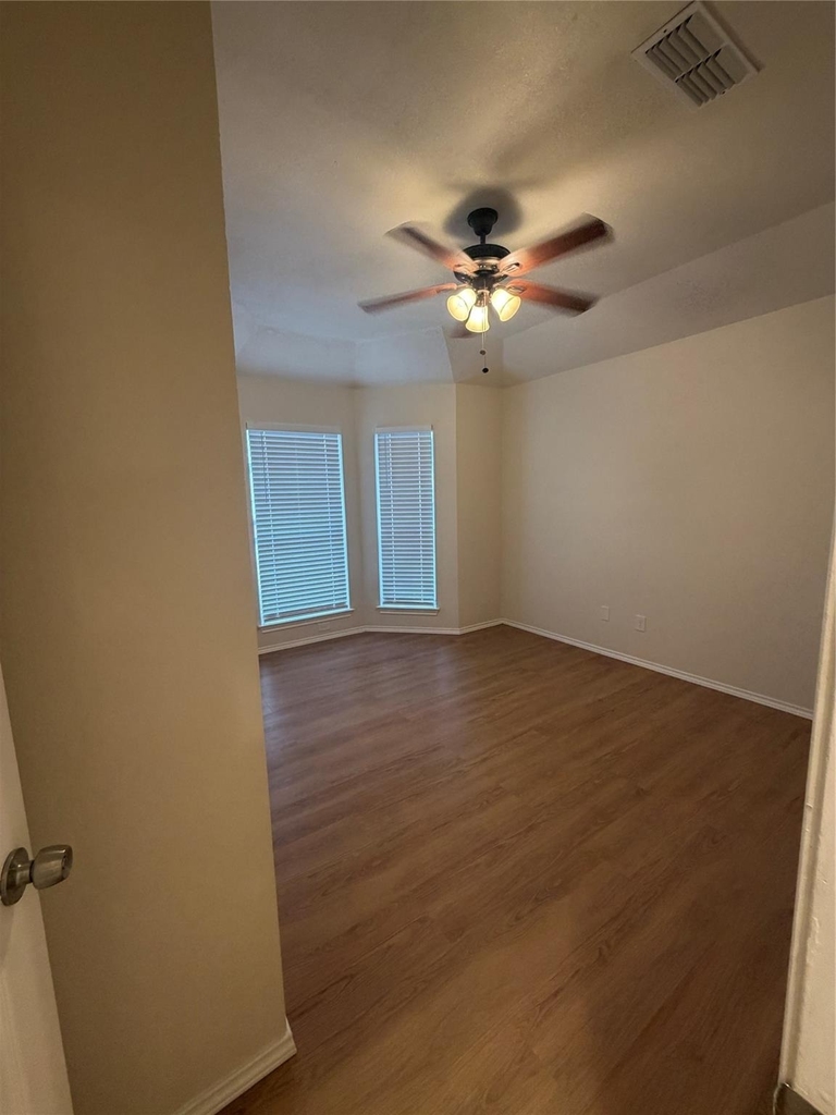 4724 Birchbend Lane - Photo 31