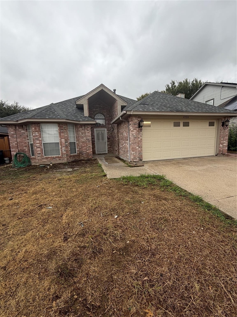 4724 Birchbend Lane - Photo 0