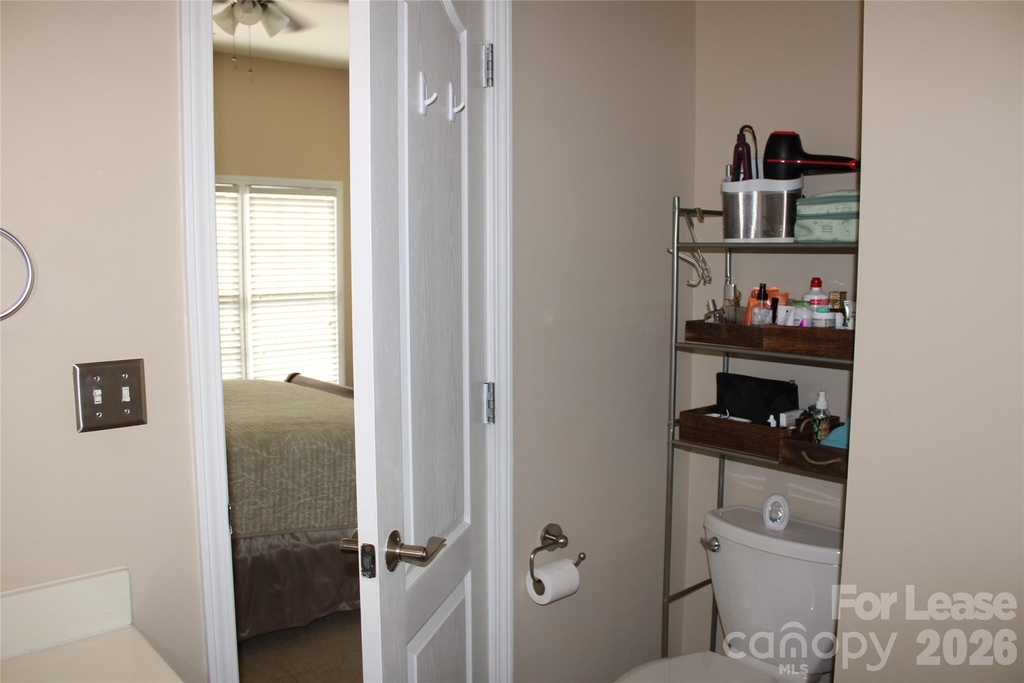 13708 Anthea Lane - Photo 17