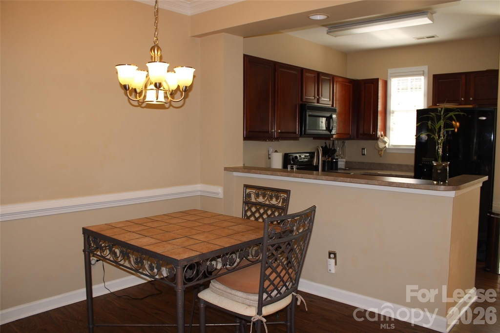 13708 Anthea Lane - Photo 5