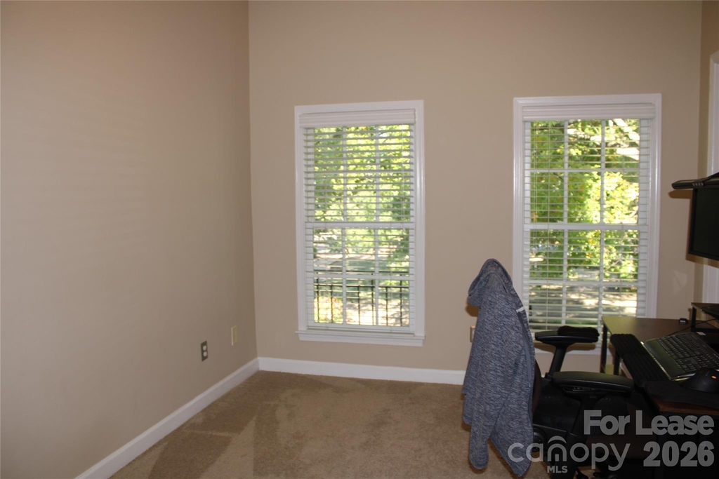 13708 Anthea Lane - Photo 19