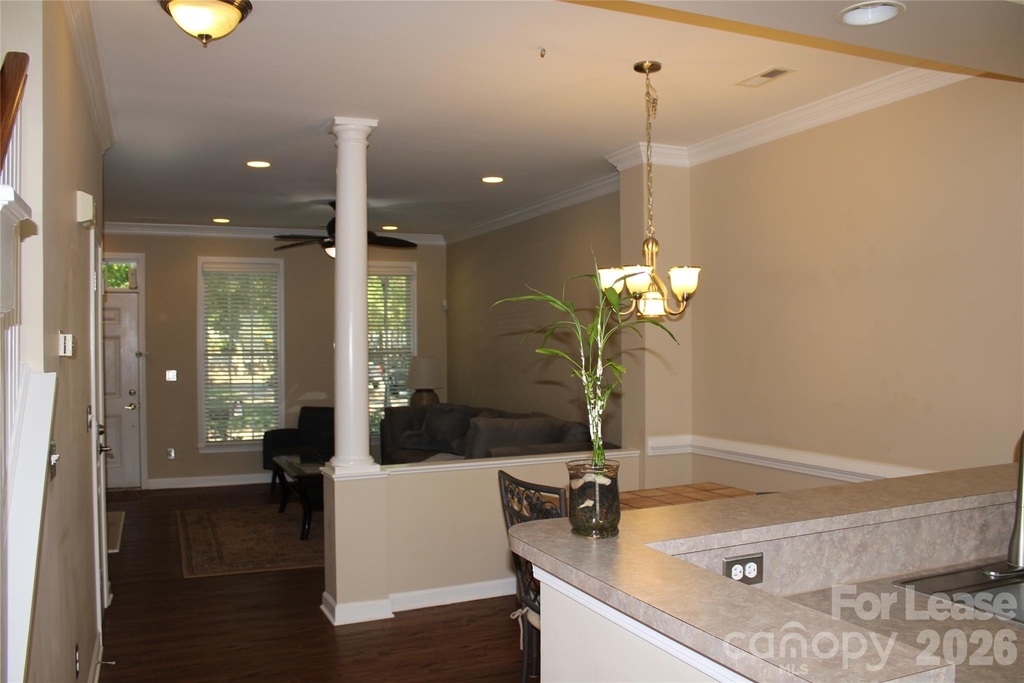 13708 Anthea Lane - Photo 10