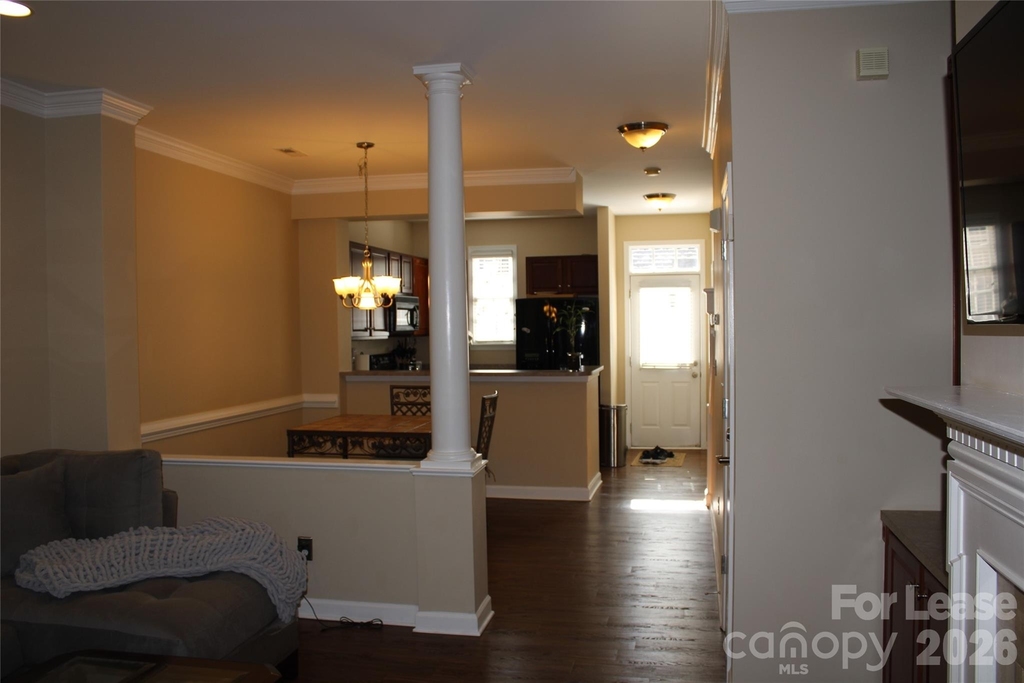 13708 Anthea Lane - Photo 9