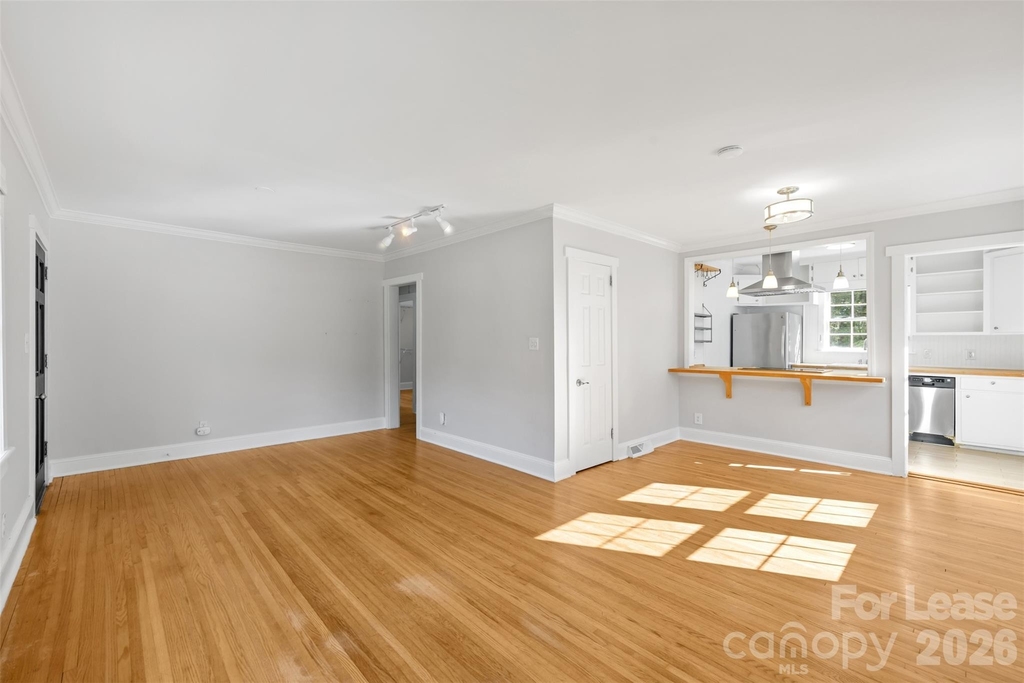 2932 Hanson Drive - Photo 6