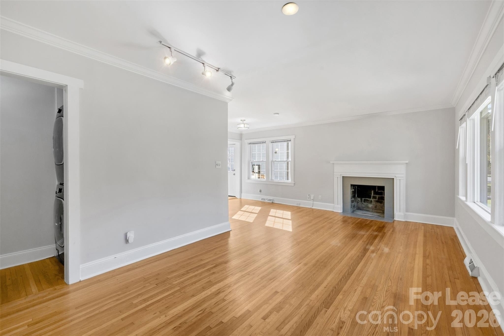 2932 Hanson Drive - Photo 5