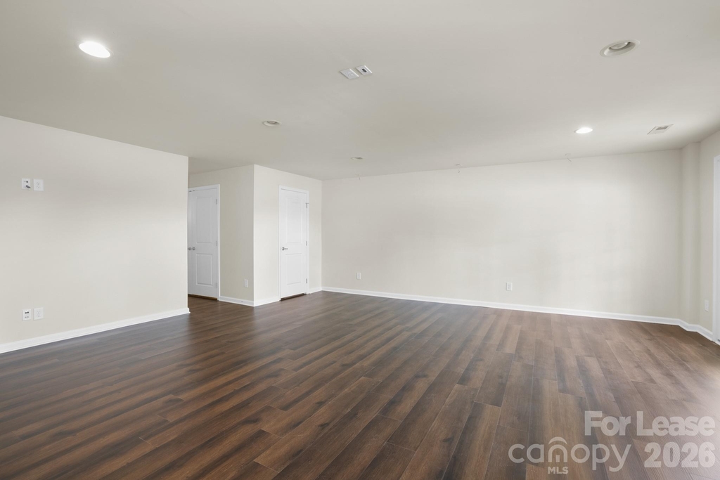 2302 Rachelwood Drive - Photo 5