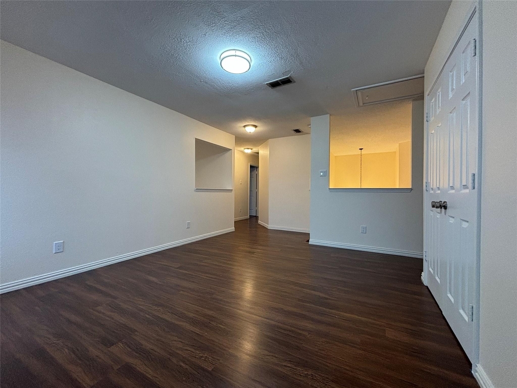 2713 Clovermeadow Drive - Photo 15