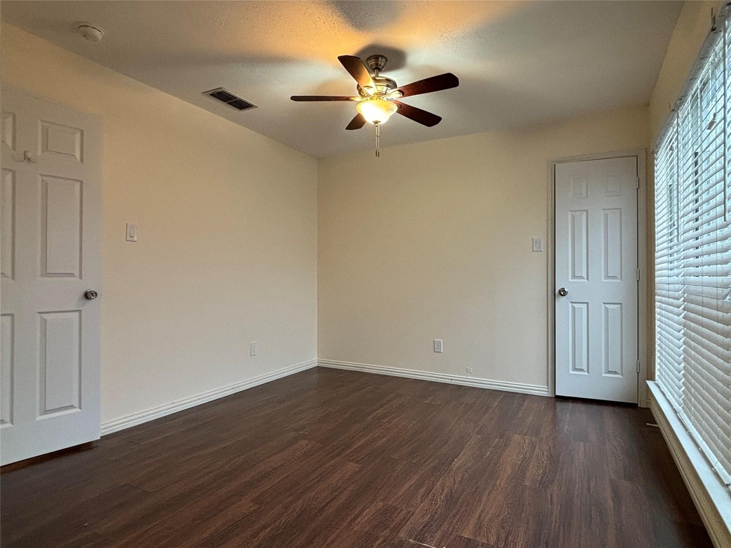 2713 Clovermeadow Drive - Photo 21
