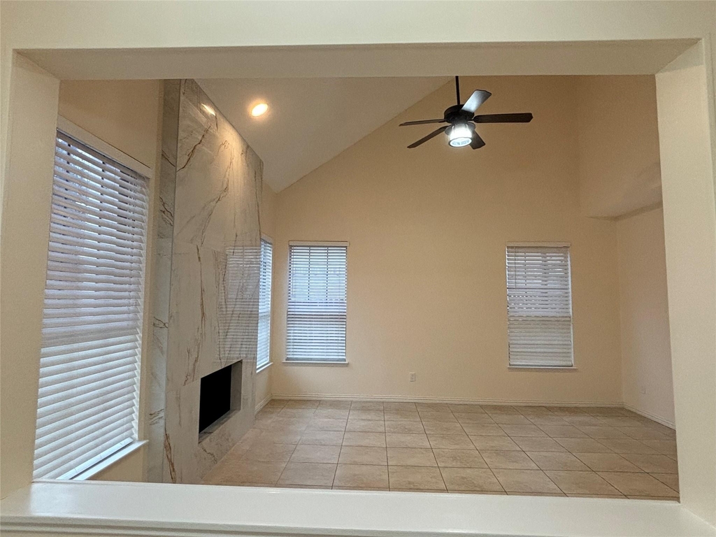 2713 Clovermeadow Drive - Photo 10