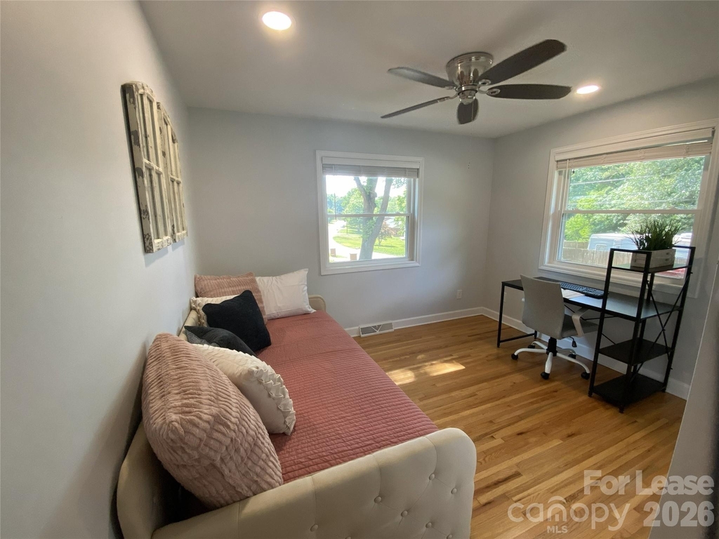 113 Forest Drive - Photo 10