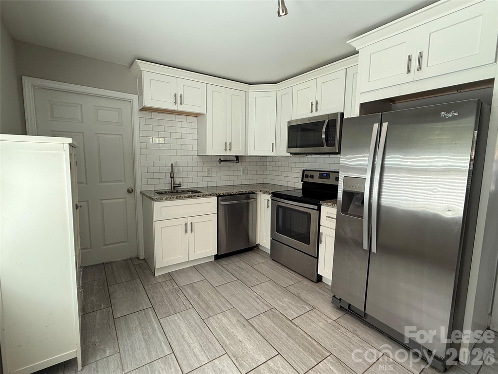 117 Grover Moore Place - Photo 8