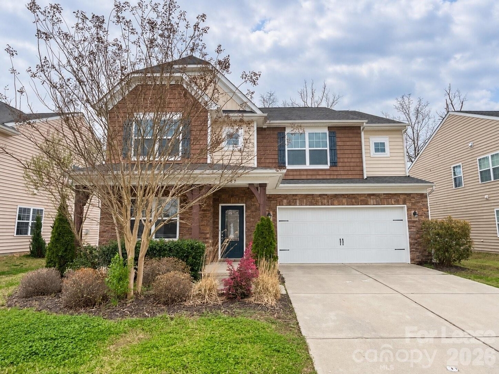 1109 Wainscott Drive - Photo 0