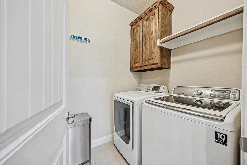 10225 Blackberry Street - Photo 21