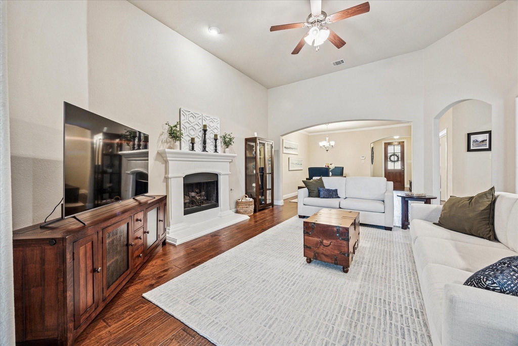 10225 Blackberry Street - Photo 4