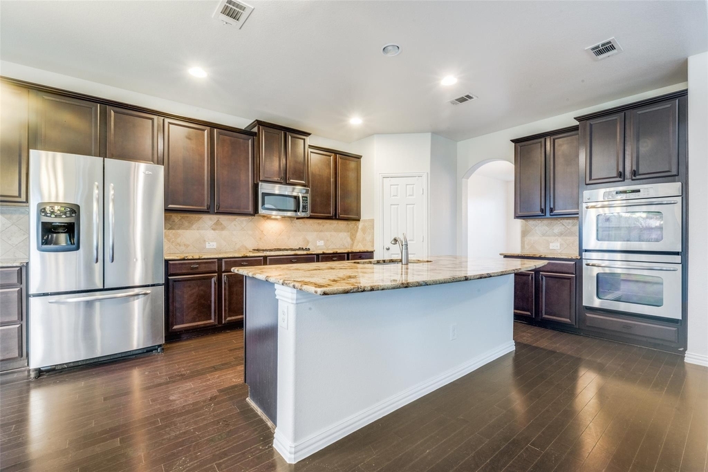 342 Manchester Drive - Photo 22