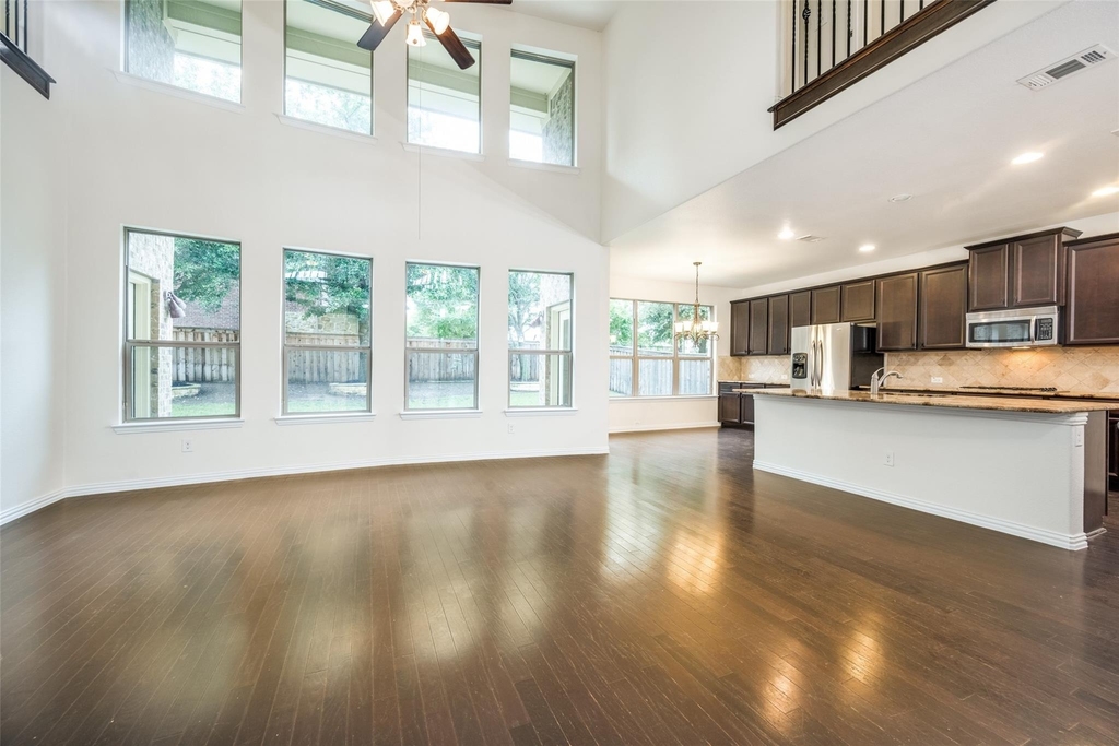 342 Manchester Drive - Photo 11