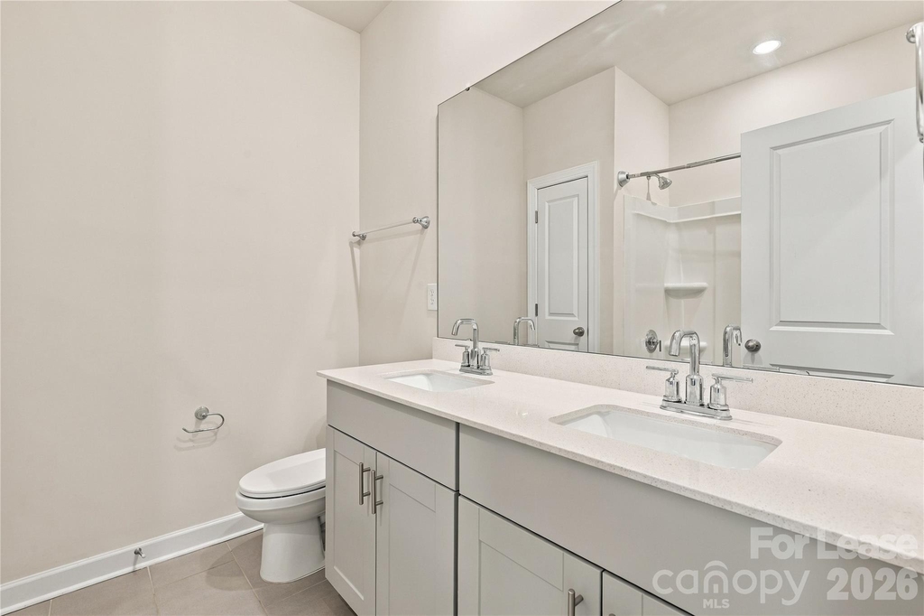 1003 Alicante Avenue - Photo 9