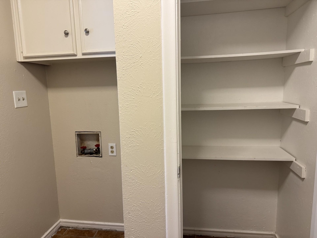 705 Kingsbridge Drive - Photo 13