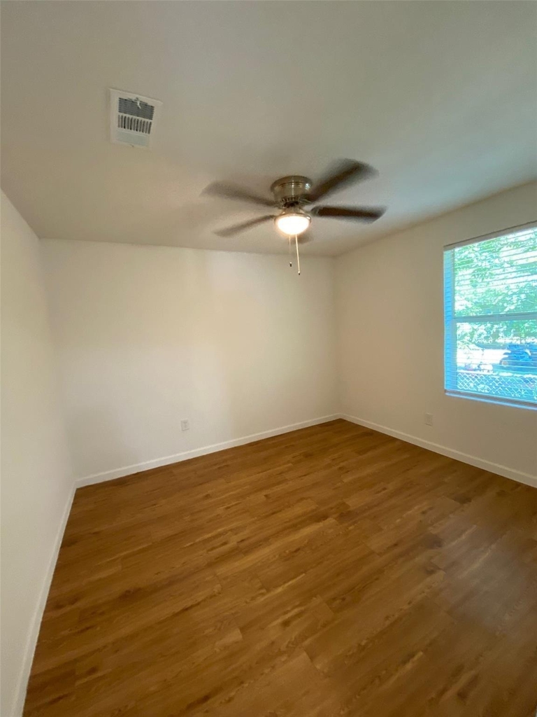 2020 S Branch Street - Photo 4