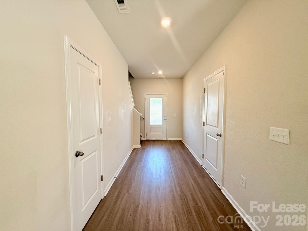 6200 Lowe Lane - Photo 3